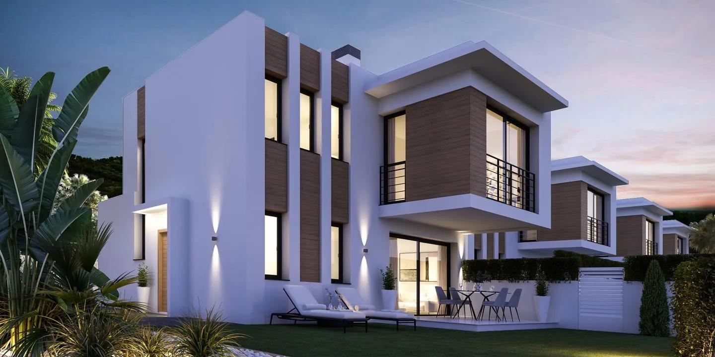 ZEITGENÖSSISCHE VILLA IN DER NÄHE DES STÄDTISCHEN ZENTRUM UND DEM MEER. image 1