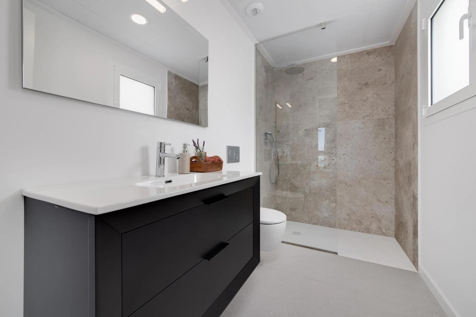 Bouw van onafhankelijke nieuwbouwvilla's, met privézwembaden en moderne afwerkingen. image 11