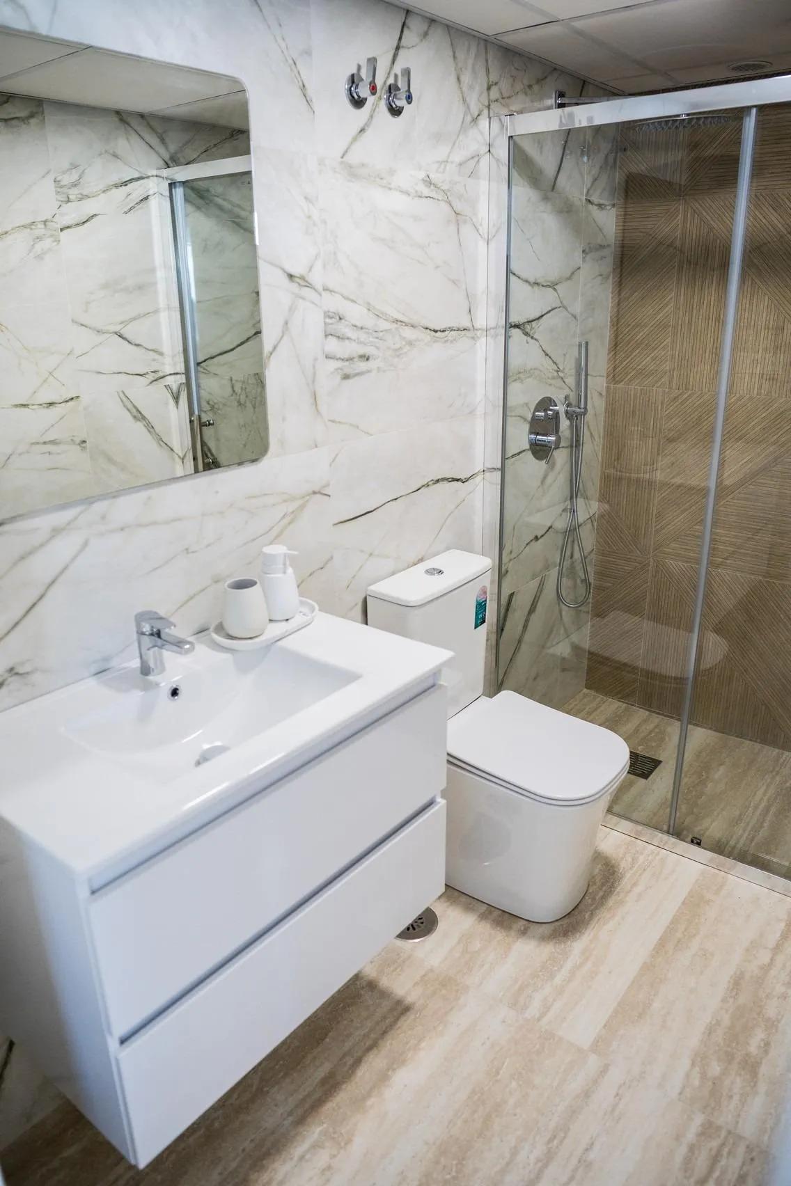 PRECIOSA VILLA CON VISTAS AL CAMPO DE GOLF “LA MARQUESA”! image 25