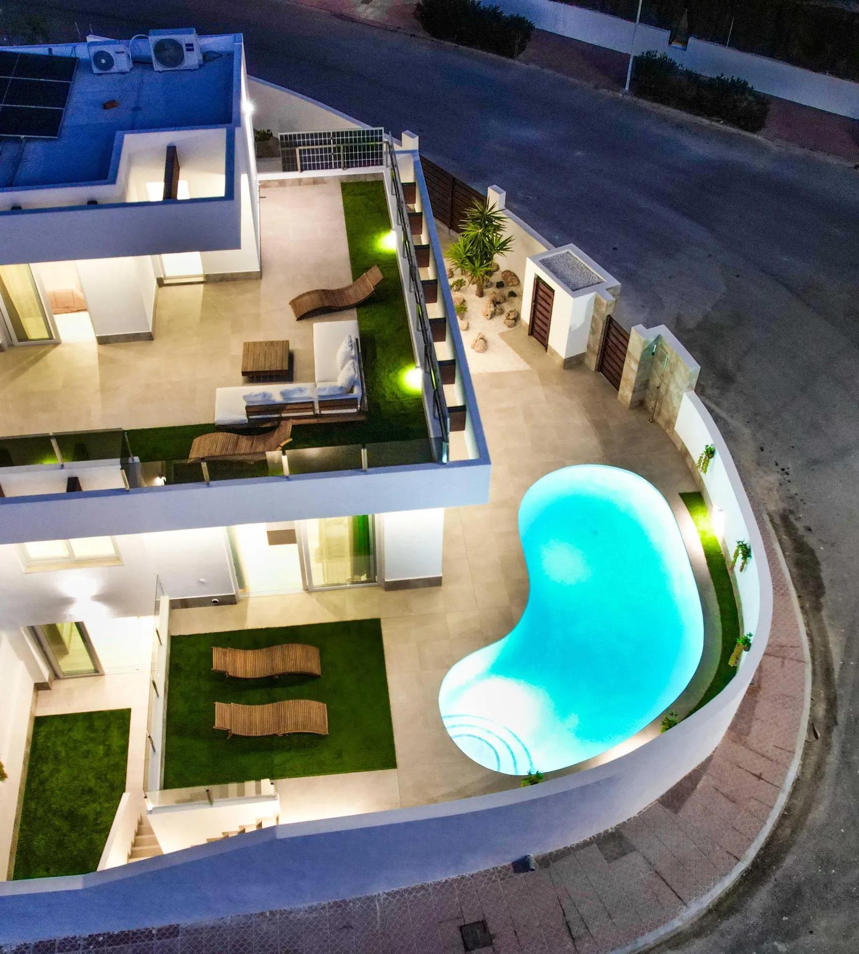 SCHÖNE GROßE VILLA MIT BLICK AUF DEN GOLFPLATZ "LA MARQUESA"! image 20