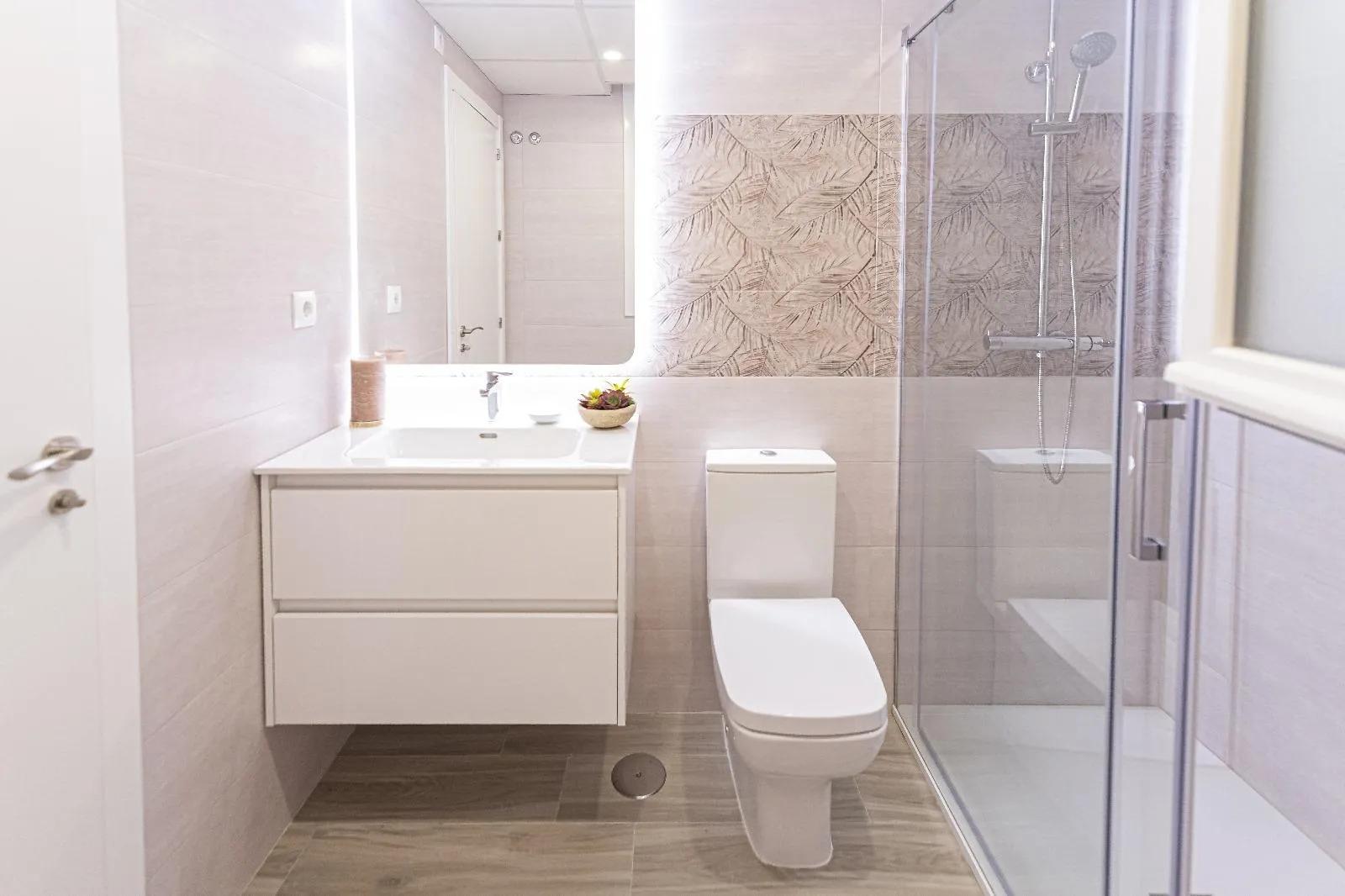 SCHÖNE STADTHÄUSER IN LA MANGA image 12