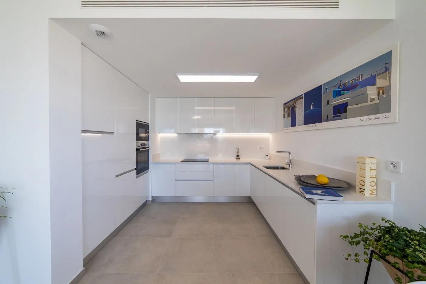 NIEUWE APPARTEMENTEN TE KOOP, 20 MINUTEN VAN ALICANTE EN ELCHE, COSTA BLANCA image 16