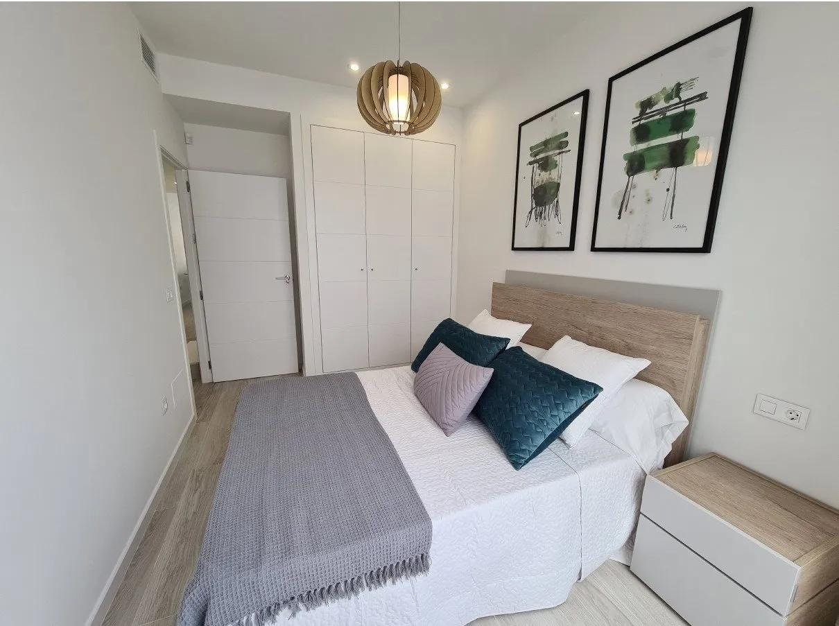 NOWE KAMIENICE W AVILESES image 4