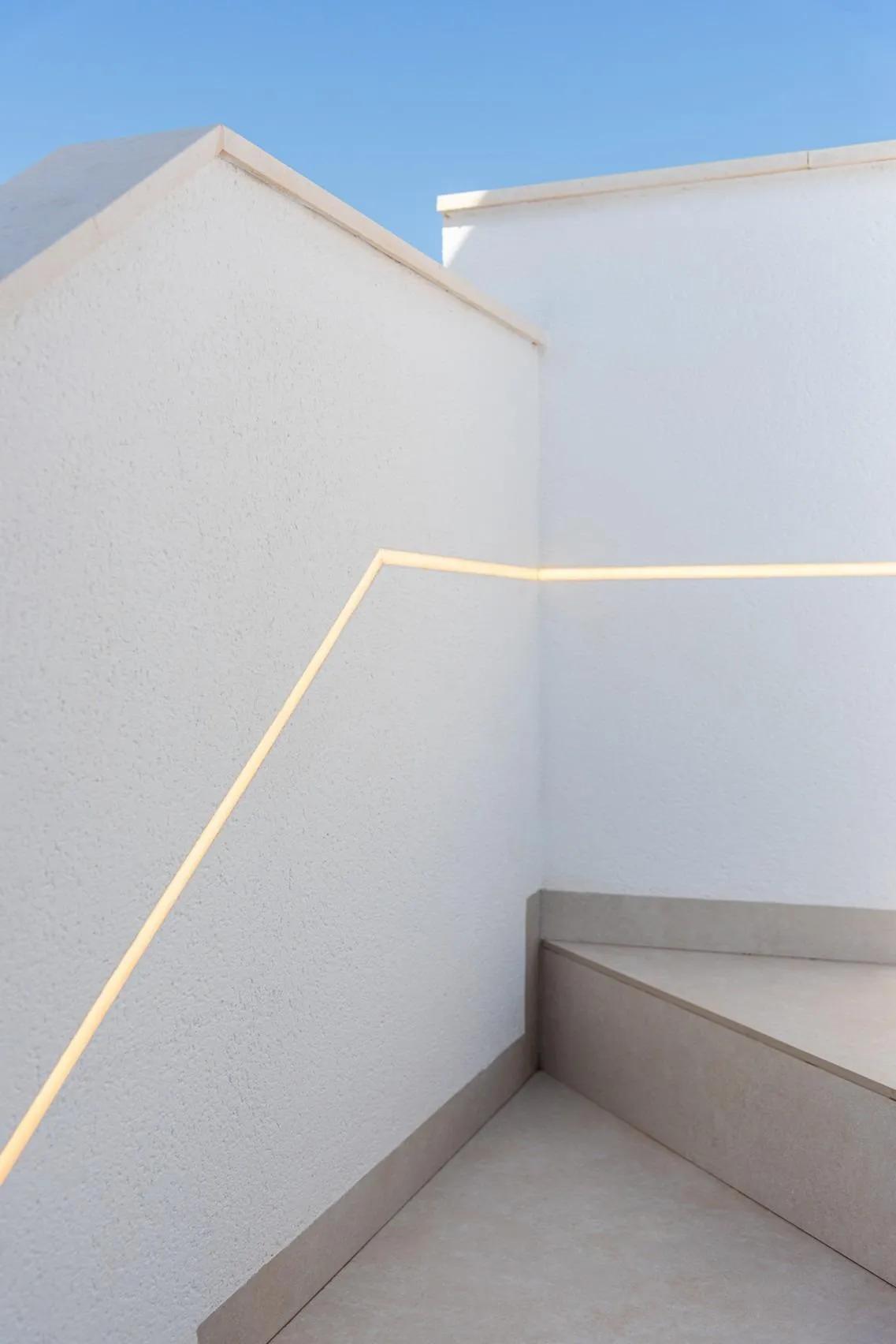 NOWY BUDYNEK WILLE W SAN JAVIER image 12