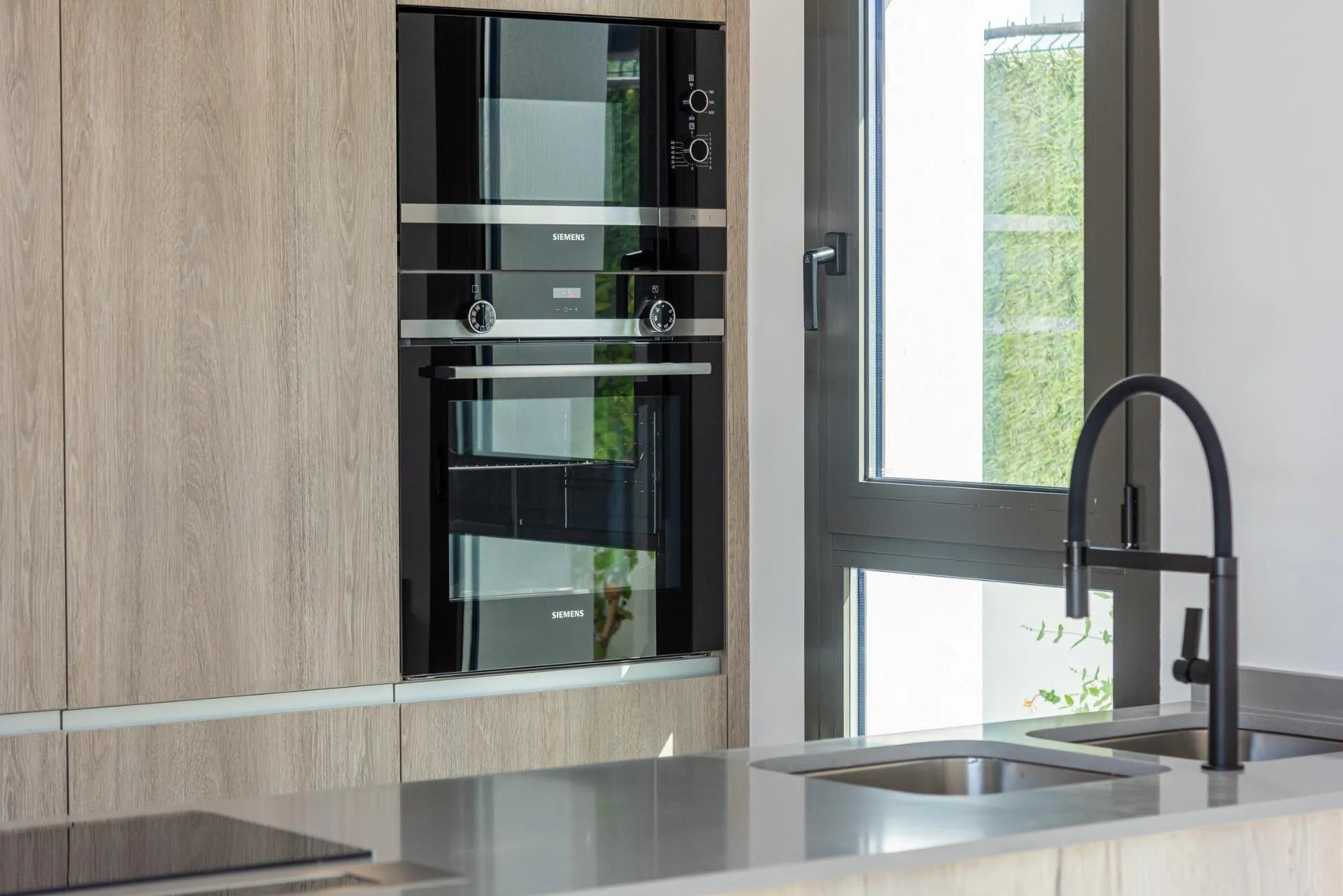 NOWY BUDYNEK WILLE W SAN JAVIER image 15