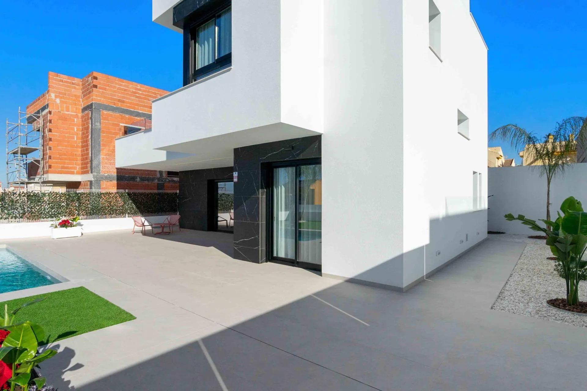 VILLAS NEUVES À ROJALES image 31