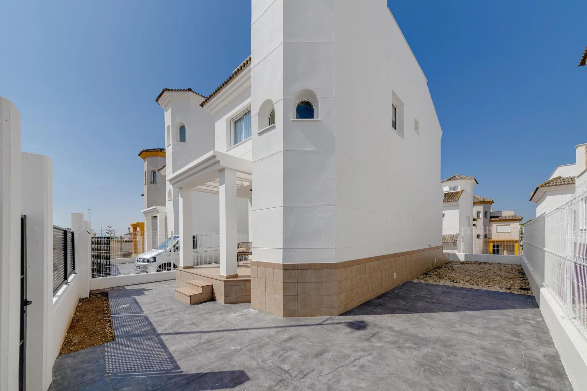 NIEUWBOUW VILLA IN SAN FULGENCIO image 9