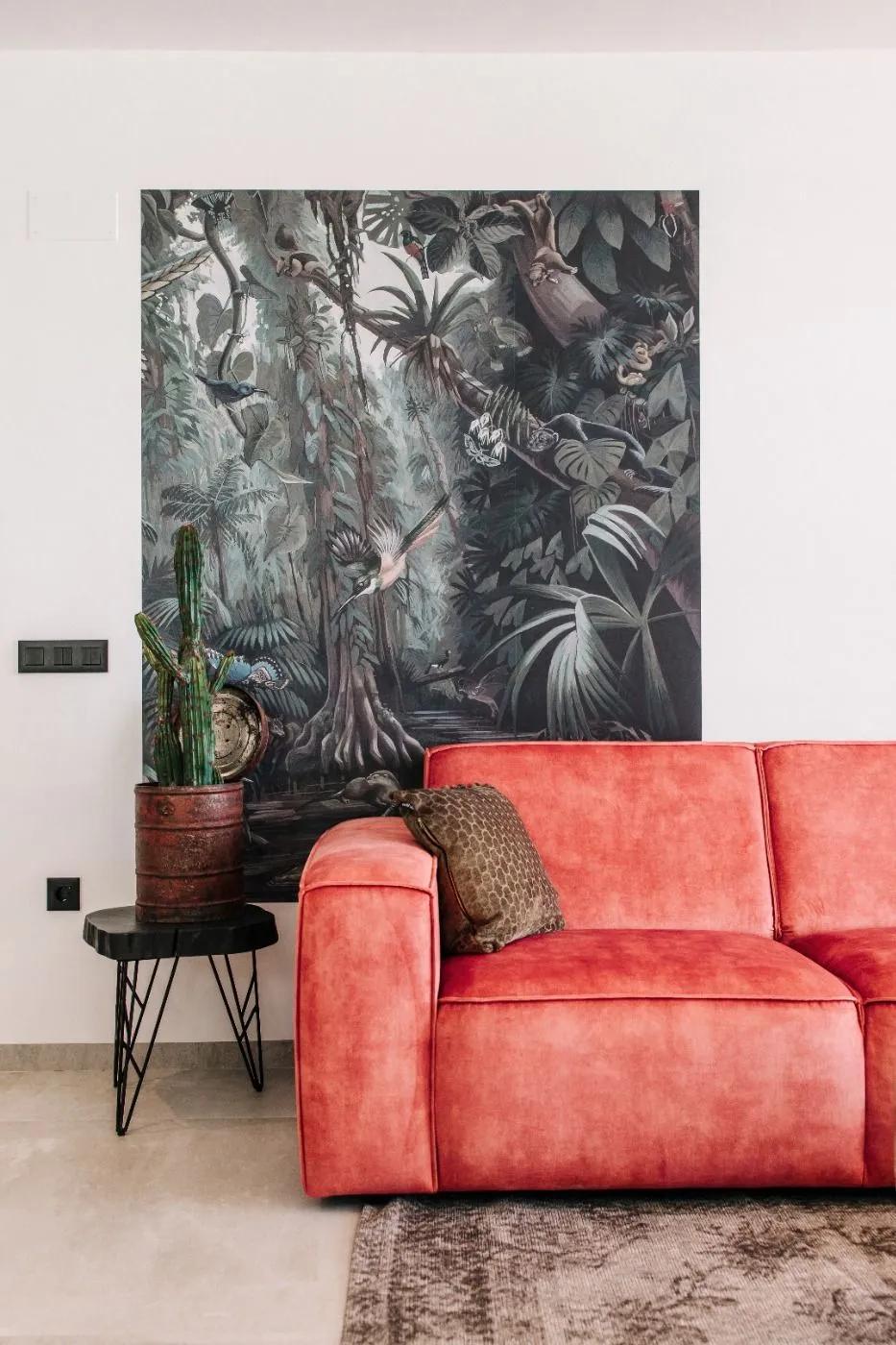 Appartements de luxe et design, se compose de 4 chambres spacieuses, 3 salles de bains, l’une des chambres en suite avec salle de bains privative. Il dispose d’une cuisine ouverte sur le salon-salle à manger, une terrasse de 22 m2 donnant sur le jardin extérieur et une place de parking + débarras. image 9