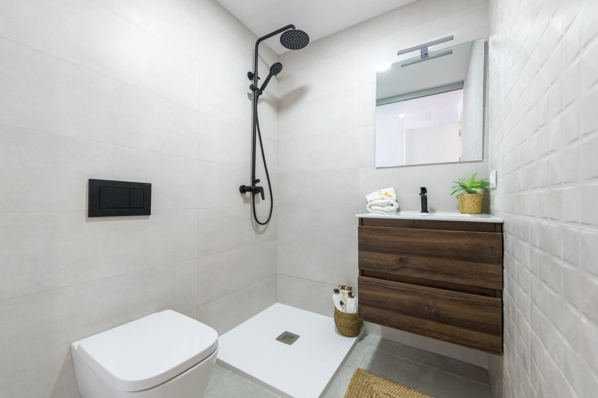 NEU GEBAUTE WOHNANLAGE IN ORIHUELA COSTA image 9