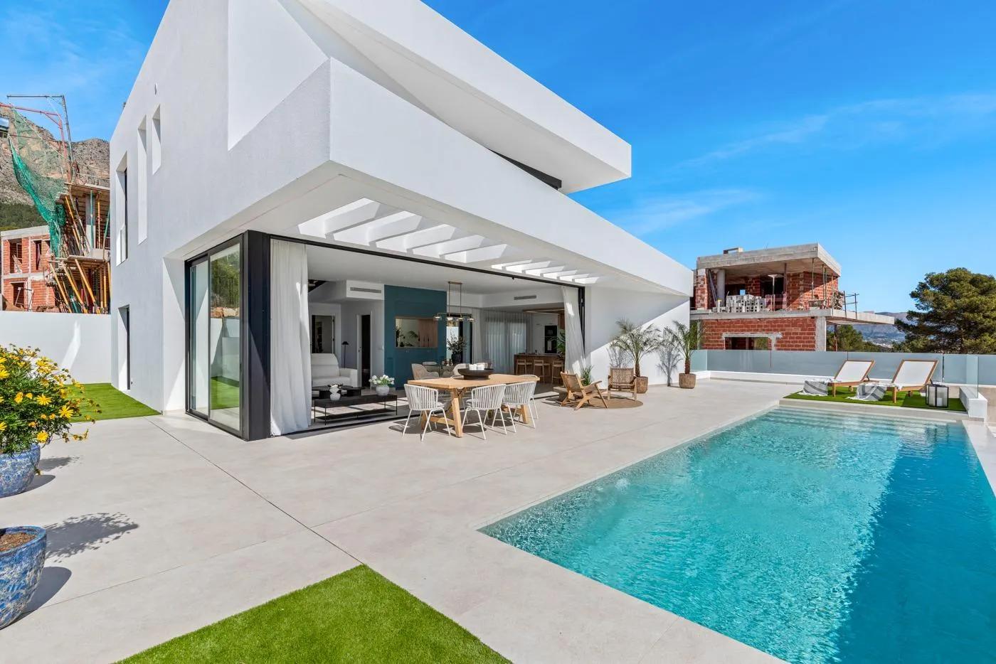 VILLAS DE OBRA NUEVA EN POLOP image 3