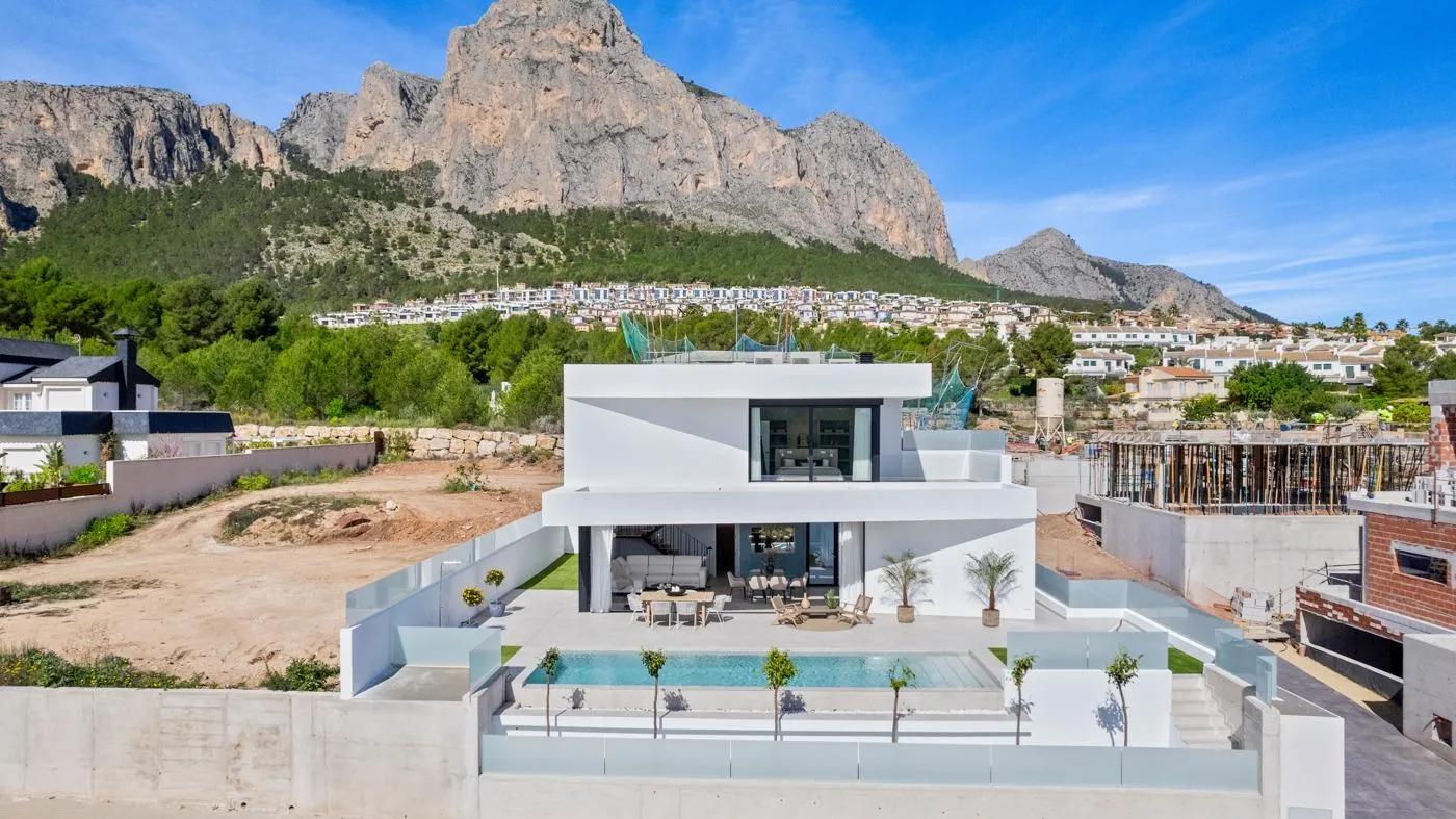 VILLAS DE OBRA NUEVA EN POLOP image 10