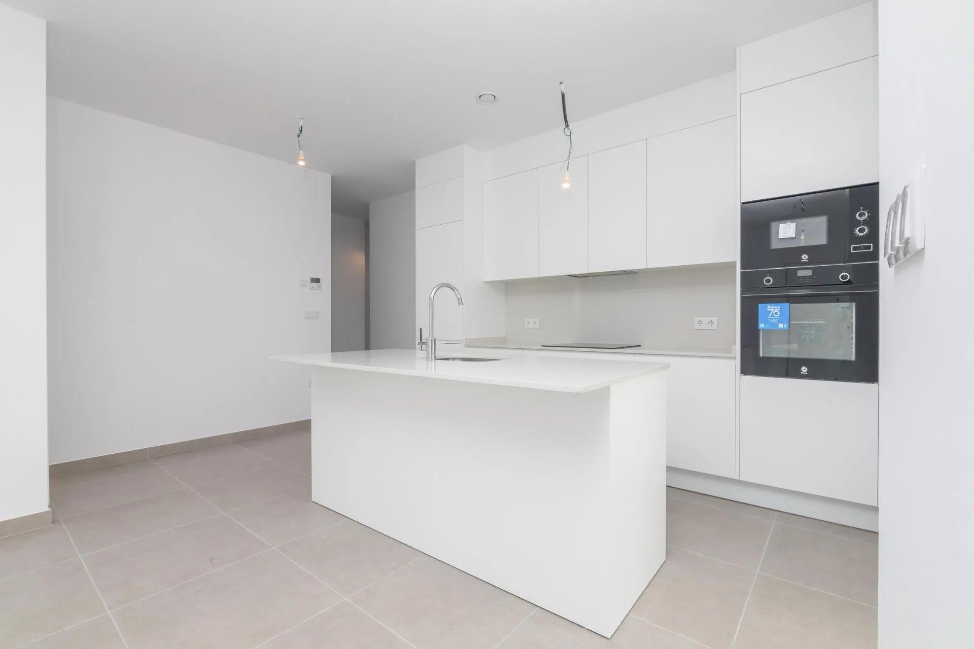 ŚRÓDZIEMNOMORSKI W CZYSTYM STANIE, WEWNĄTRZ I NA ZEWNĄTRZ TWOJEGO DOMU image 15