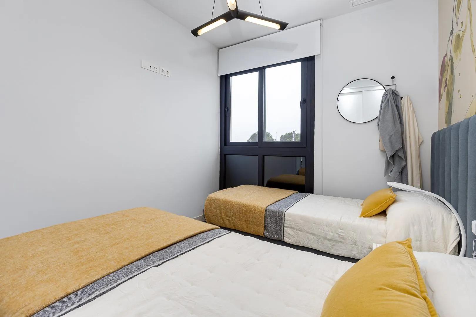 NEU GEBAUTE WOHNANLAGE IN LOS ALTOS image 20