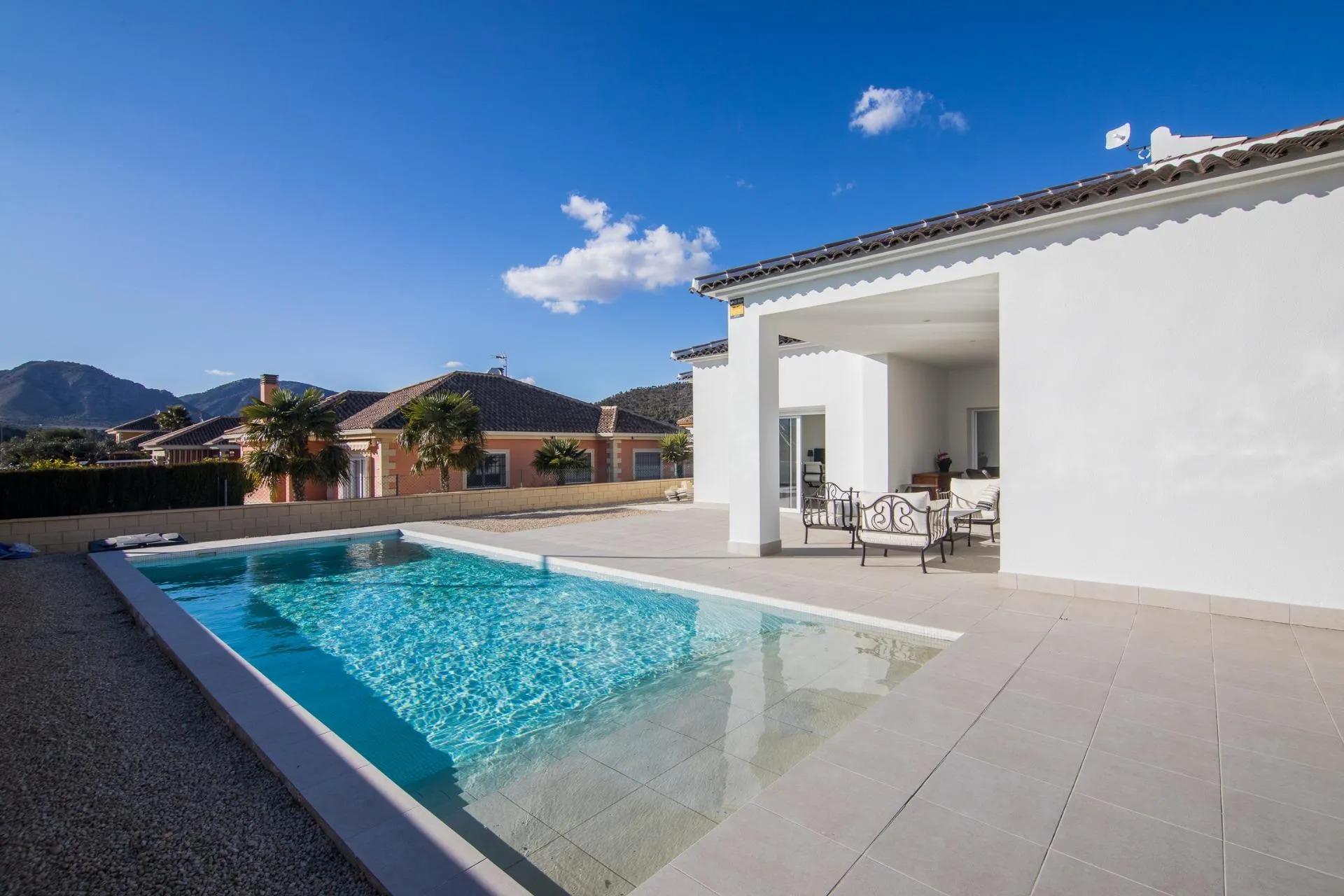 VILLAS NEUVES A PINOSO image 2
