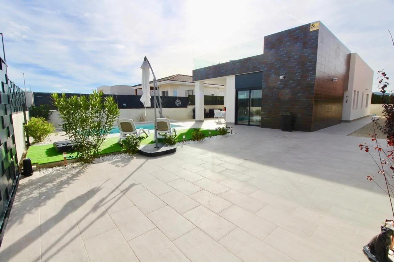 VILLAS NEUVES A PINOSO image 2