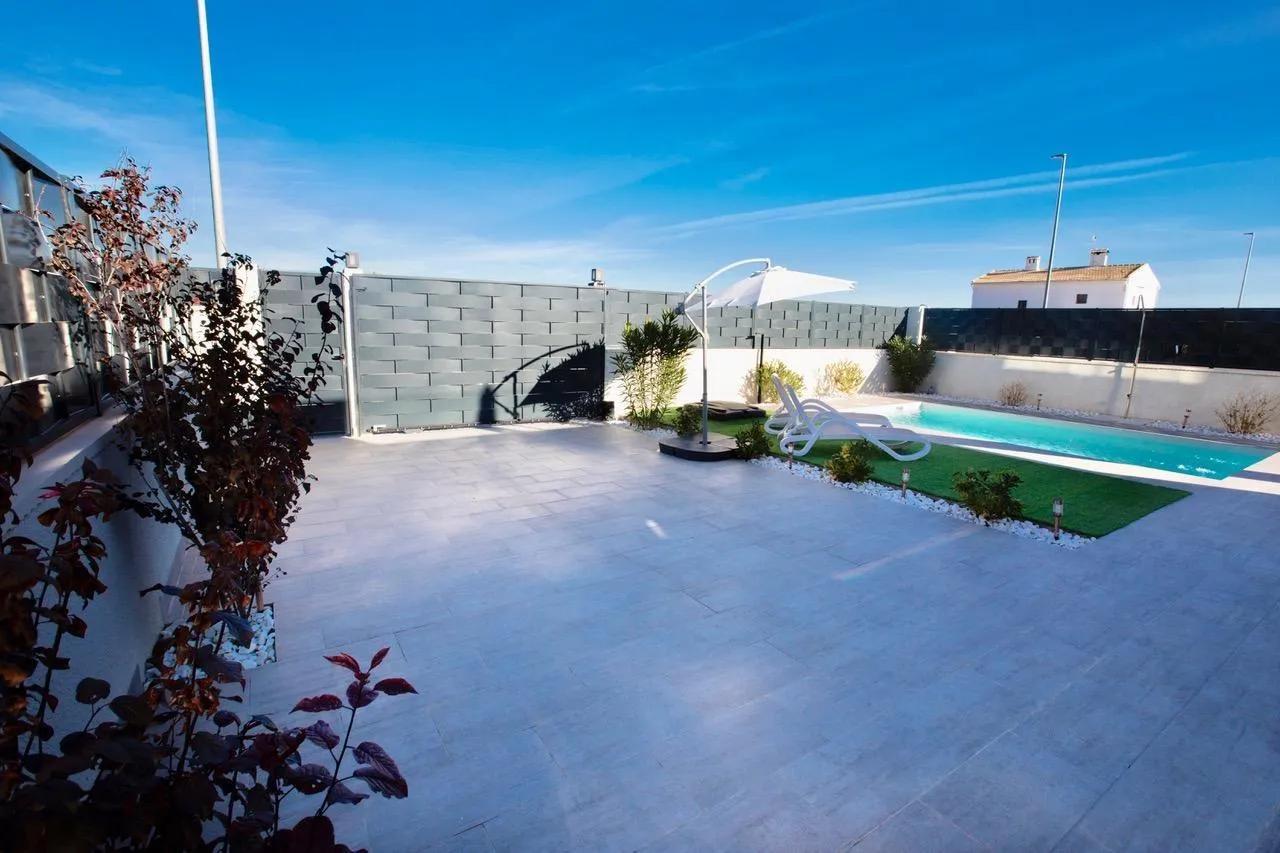 VILLAS NEUVES A PINOSO image 17