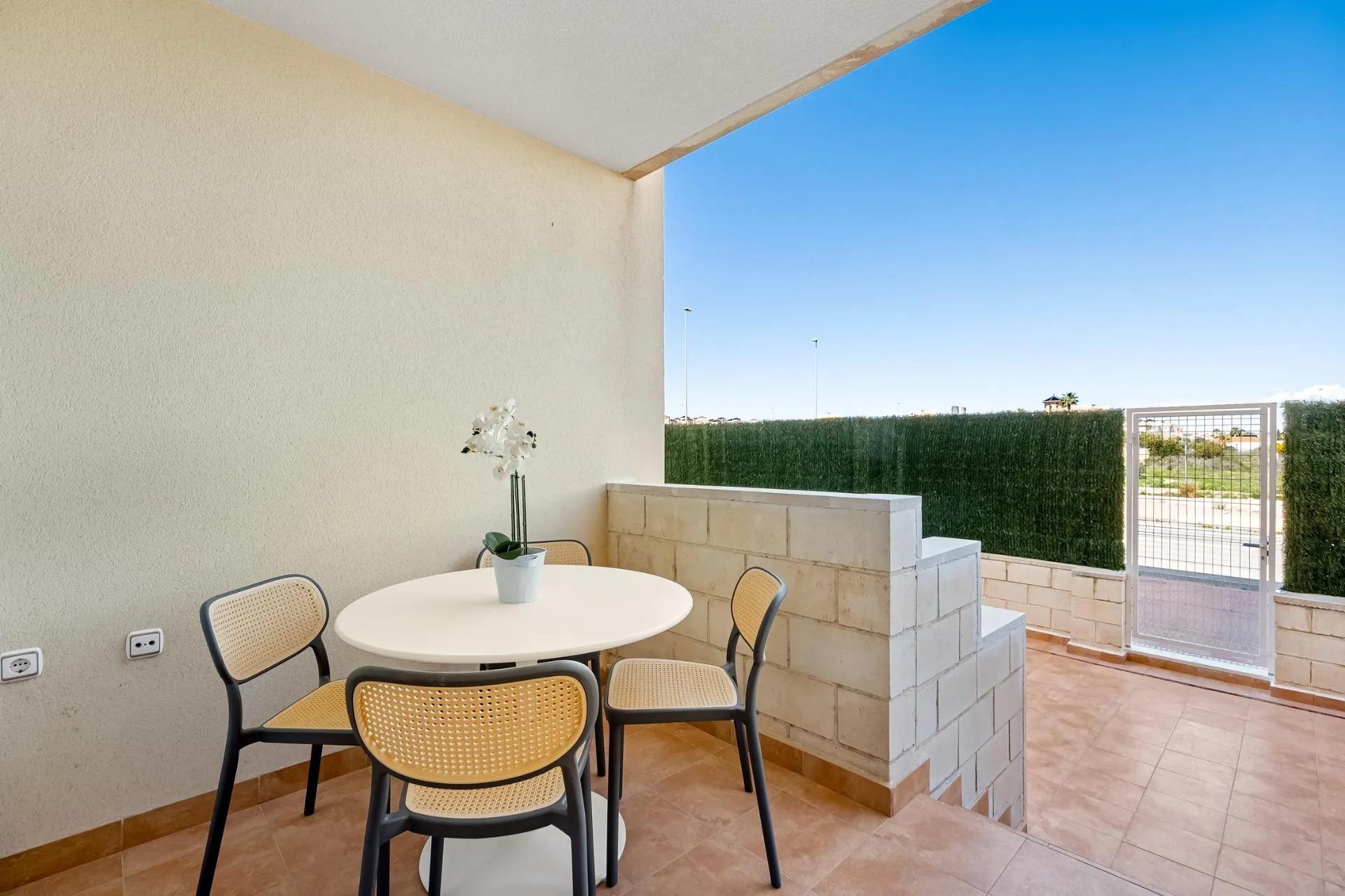 Regenerated Residential Complex in Lomas de Cabo Roig – Renovated Apartments image 28