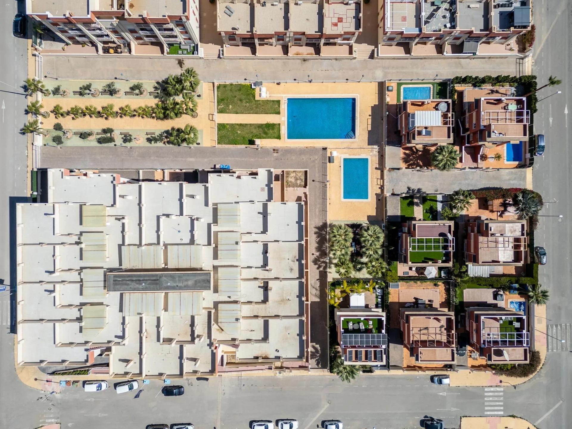 Regenerated Residential Complex in Lomas de Cabo Roig – Renovated Apartments image 4