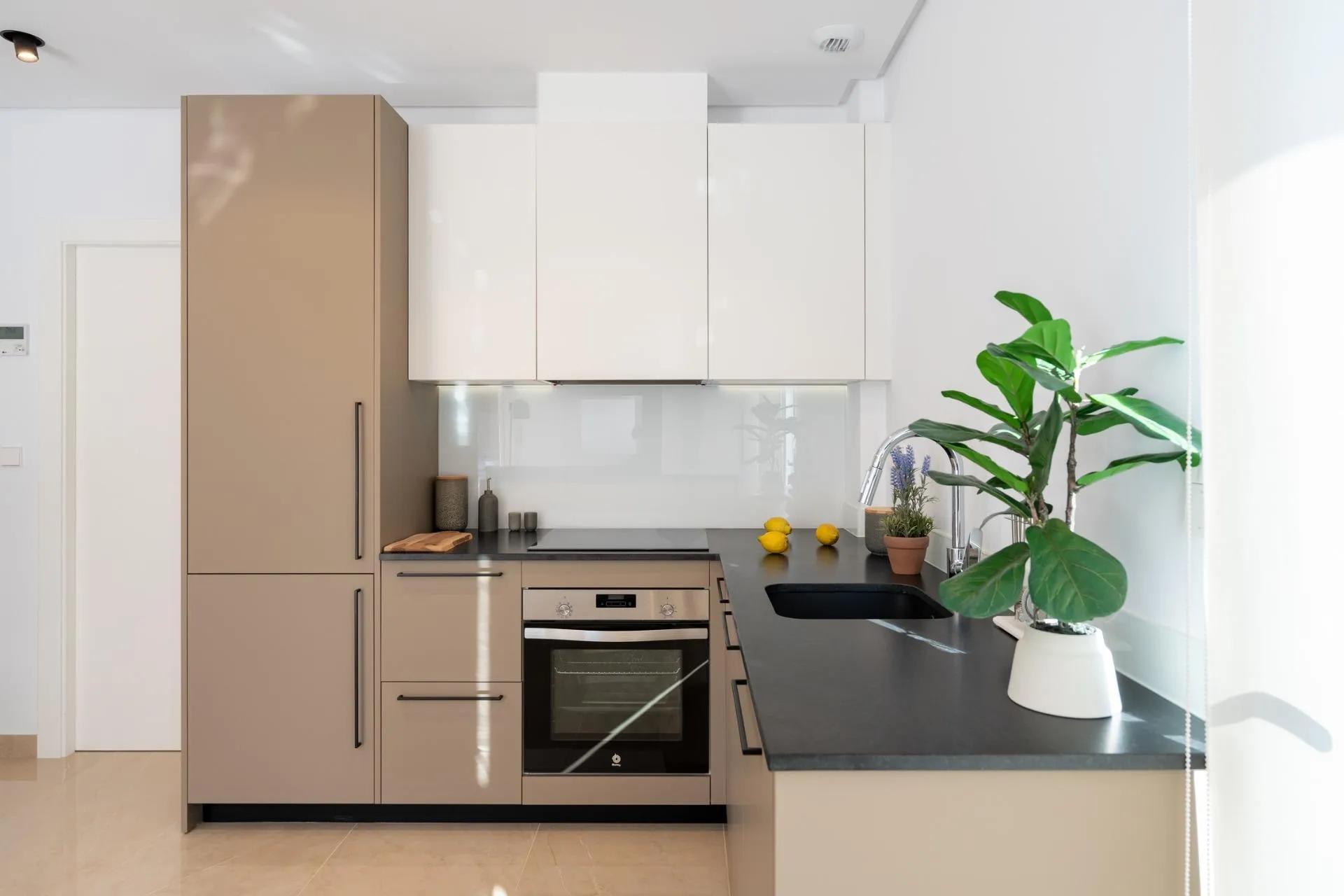 BUNGALOWS MET 3 SLAAPKAMERS IN EEN EXCLUSIEVE WOONPLAATS IN GRAN ALACANT! image 12