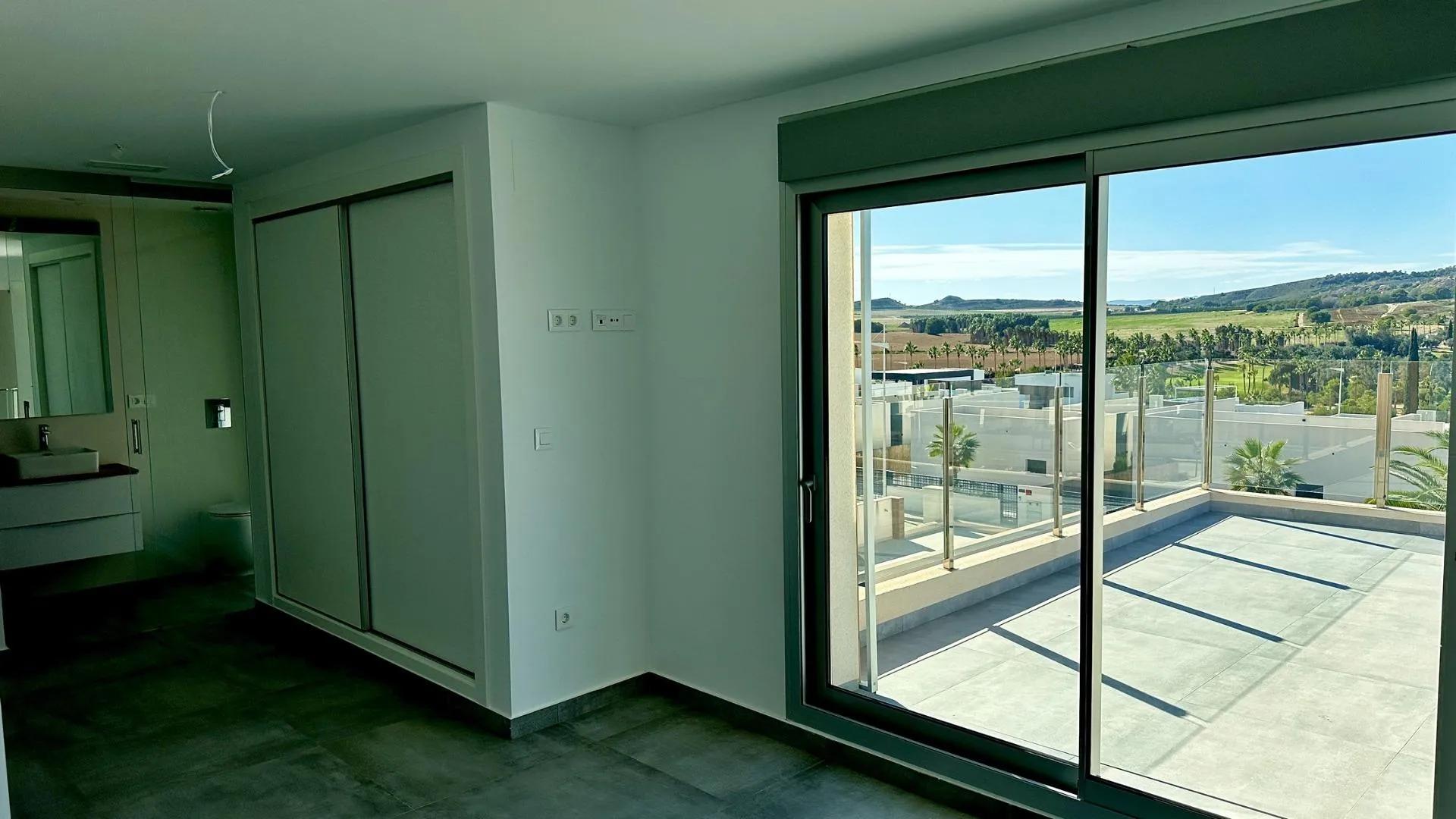 VILLA DE DISEñO MODERNO CON VISTAS AL GOLF image 19