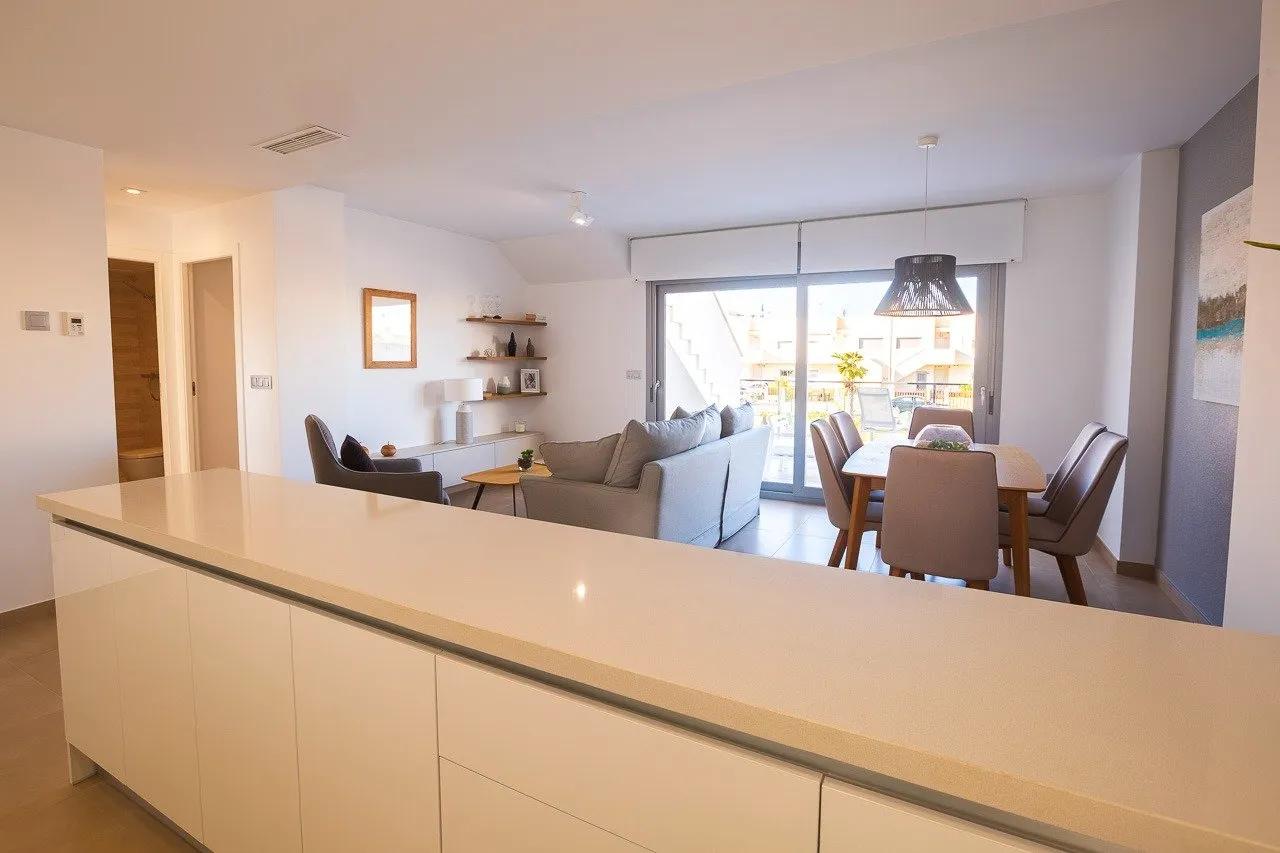 НОВЫЙ ЖИЛОЙ КОМПЛЕКС ИЗ БУНГАЛО АПАРТАМЕНТОВ В ВИСТАБЕЛЛЕ image 9