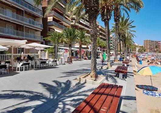 Torrevieja's White P... image